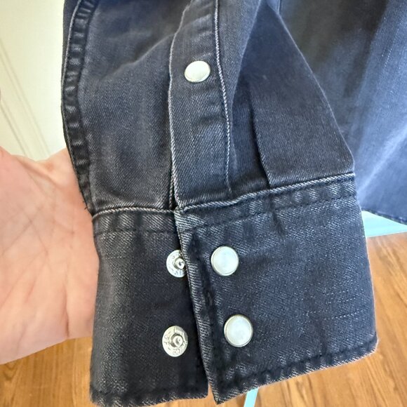 Levis Black Denim Western Shirt Pearl Snap Front Fringe on Back - Picture 6 of 11
